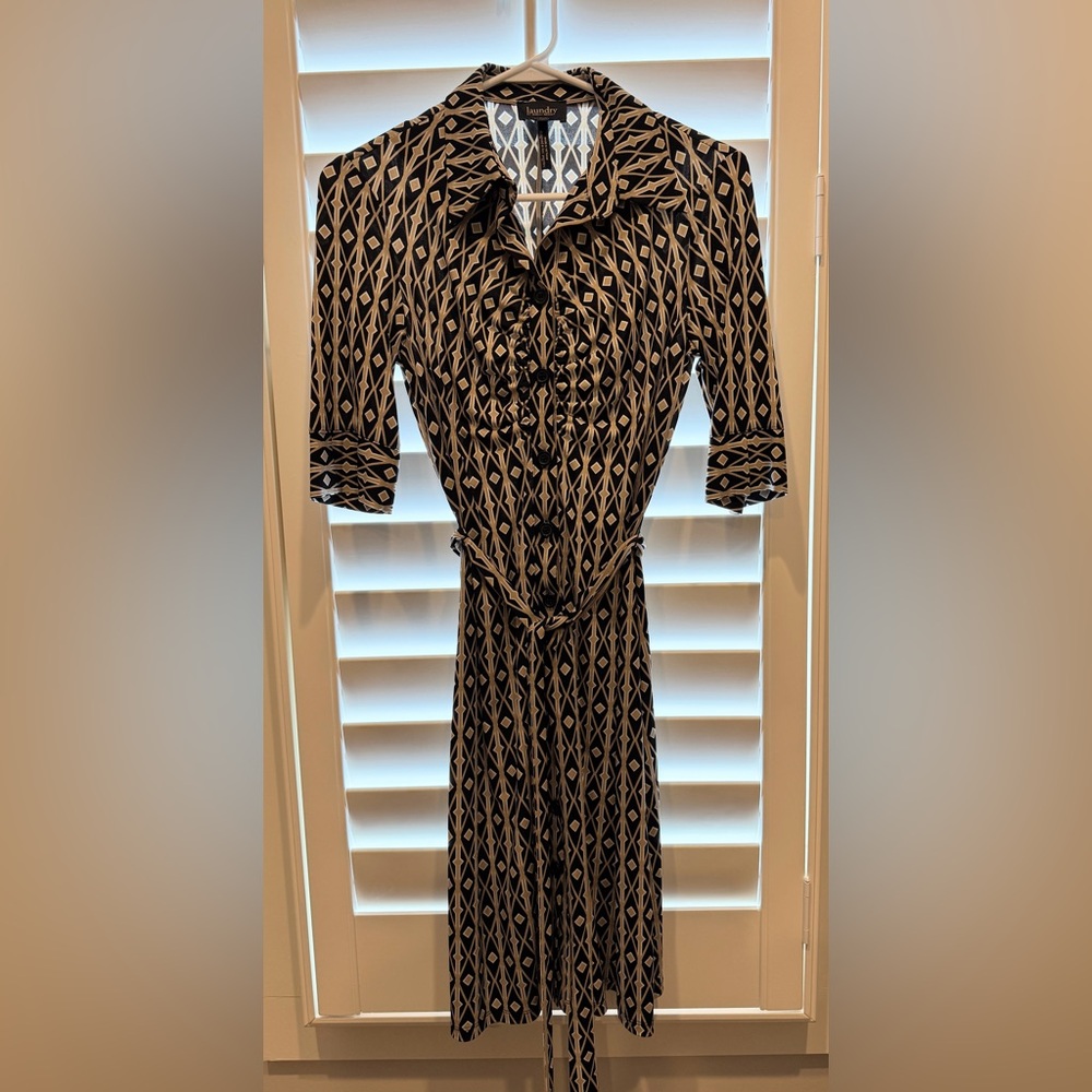 Printed dress - Laundry by Shelli Segal
size 2
